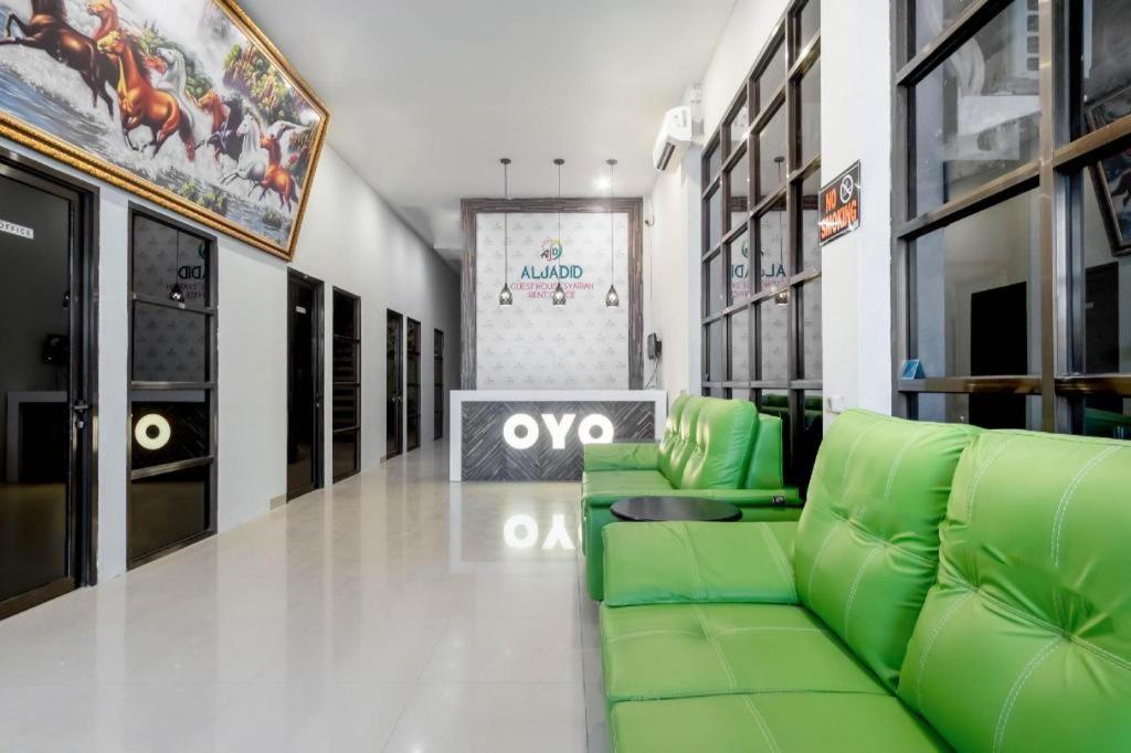Super Oyo 456 Aljadid Guest House Медан Экстерьер фото