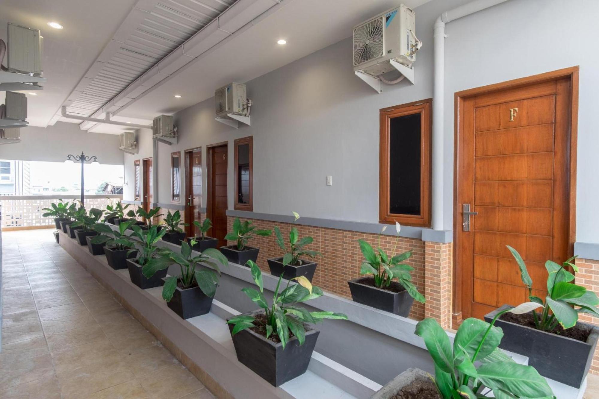 Super Oyo 456 Aljadid Guest House Медан Экстерьер фото